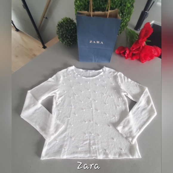 ZARA Beau tricot léger à manches longues blanc uni avec jolies perles - Picture 1 of 6
